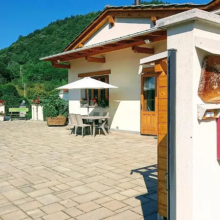 펜션 Vallemaira House Casa Belvedere Luce & Sole 10 Posti Letto