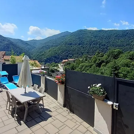 펜션 Vallemaira House Casa Belvedere Luce & Sole 10 Posti Letto 산 다미아노 마크라