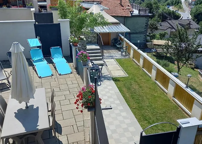 Vallemaira House Casa Belvedere Luce & Sole 10 Posti Letto *