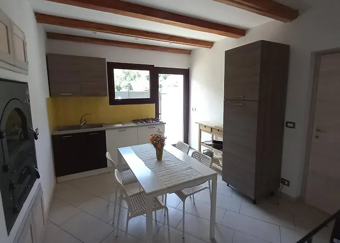 Vallemaira House Casa Belvedere Luce & Sole 10 Posti Letto Vakantiehuis *