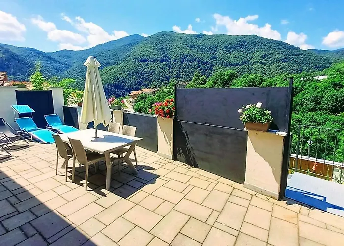 Vallemaira House Casa Belvedere Luce & Sole 10 Posti Letto Vakantiehuis *