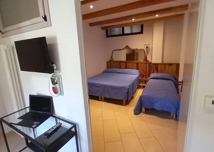 Vallemaira House Casa Belvedere Luce & Sole 10 Posti Letto San Damiano Macra